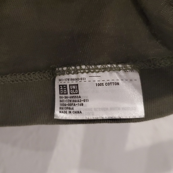 Uniqlo X KAWS XX Pocket Tee - Picture 4 of 4